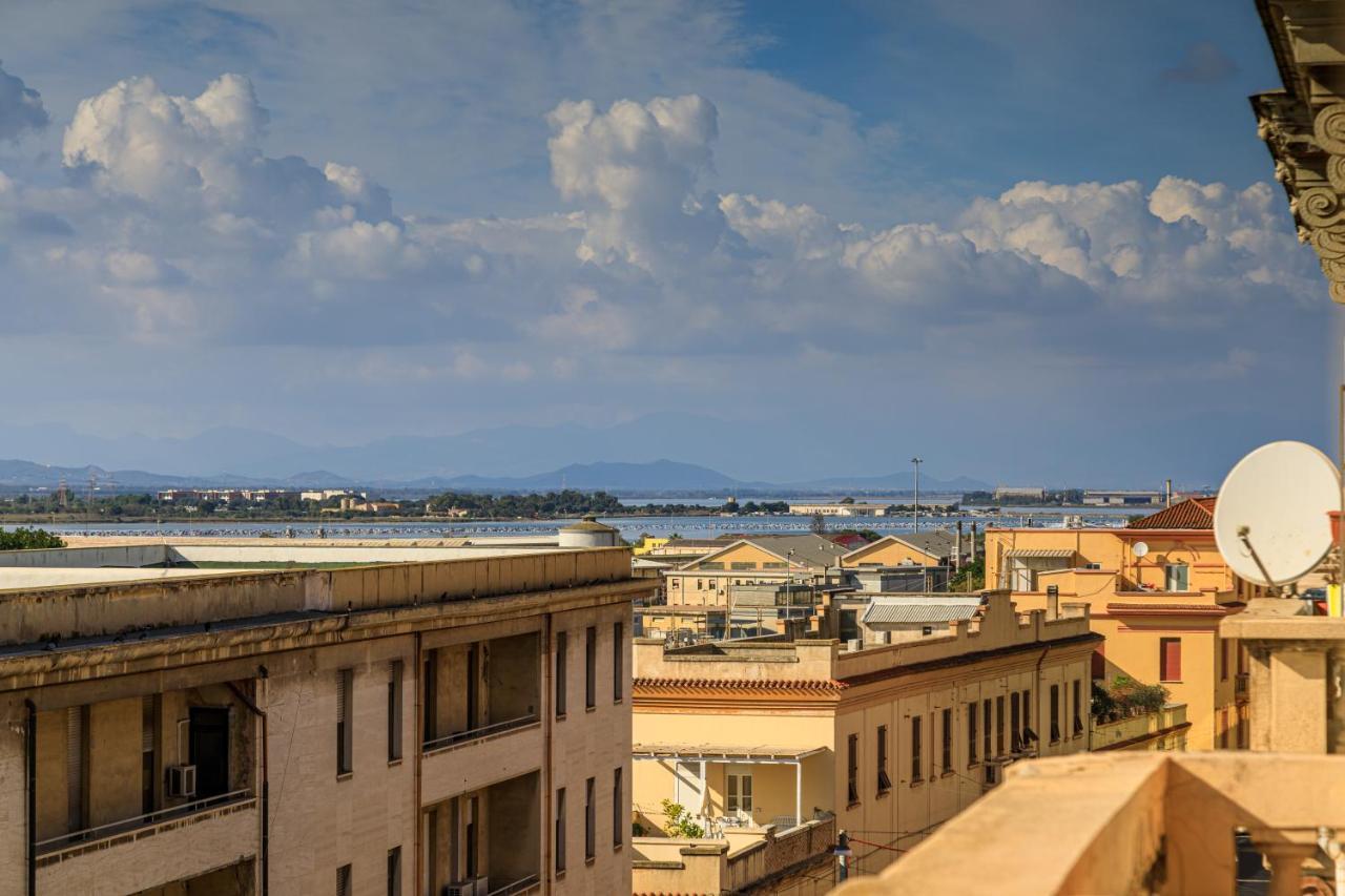 Onlyrooms IV - Sea View & Free Parking Cagliari Exterior photo